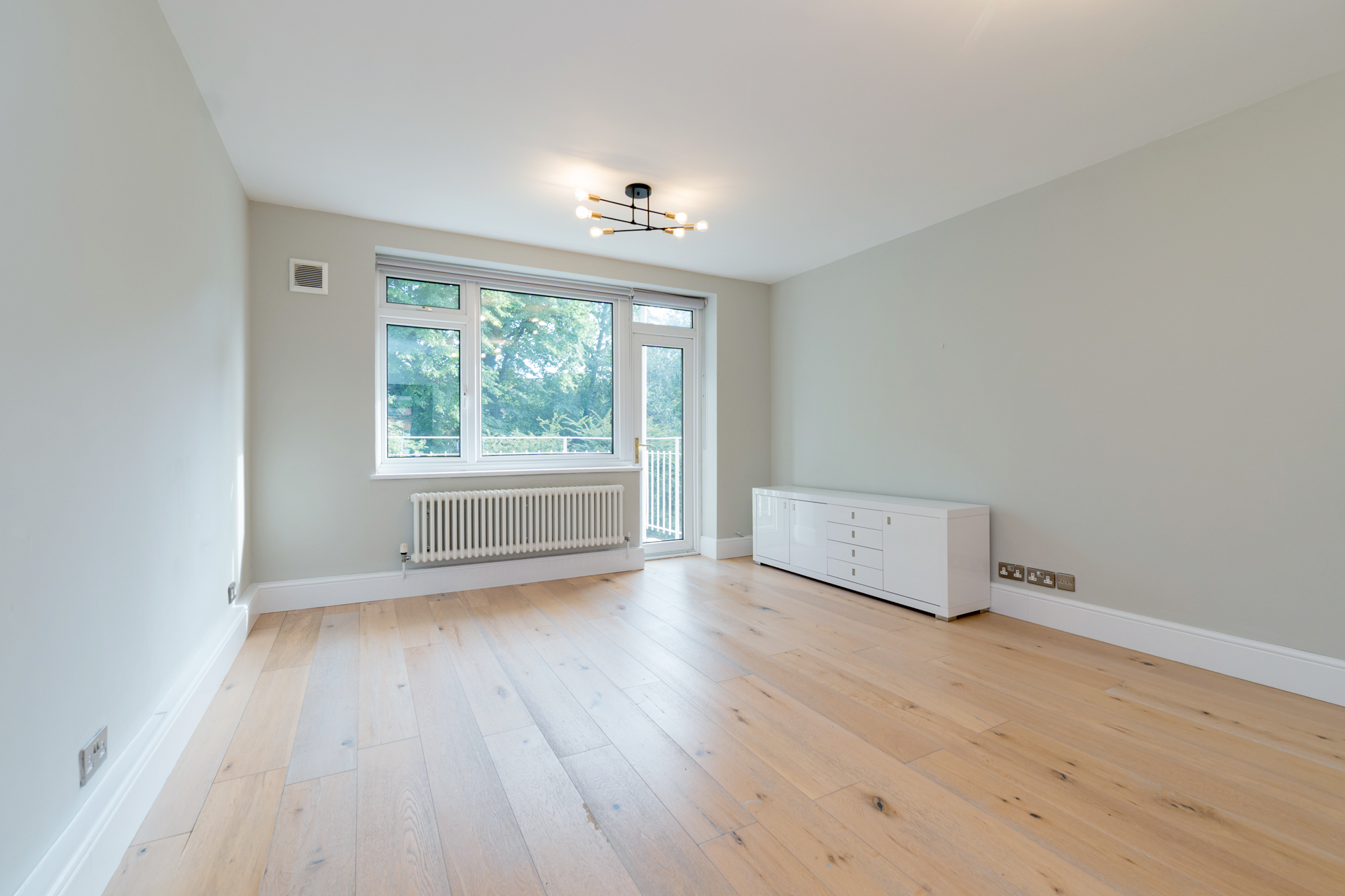 Lambolle Road  Belsize Park  NW3