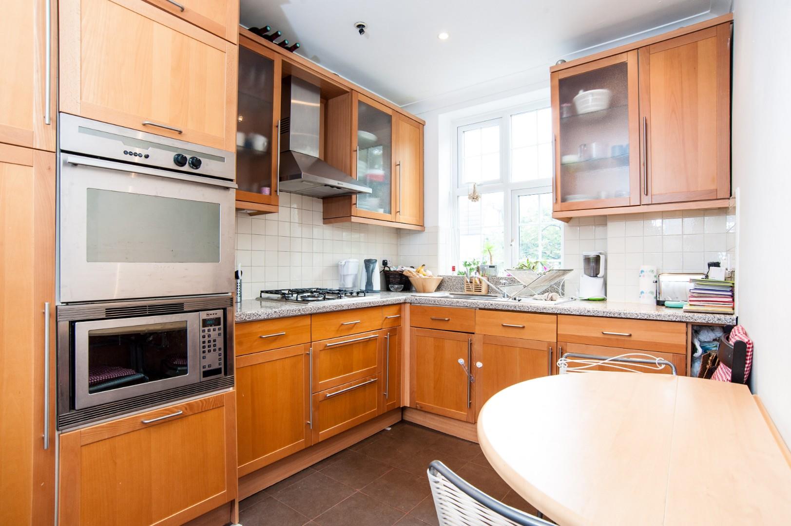 Glenmore Road  Belsize Park  NW3