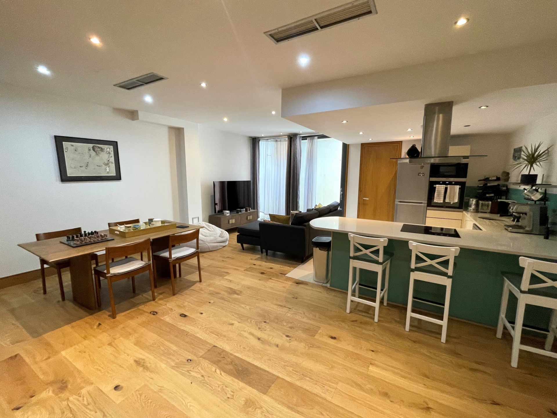 Arlington Road  Camden  NW1