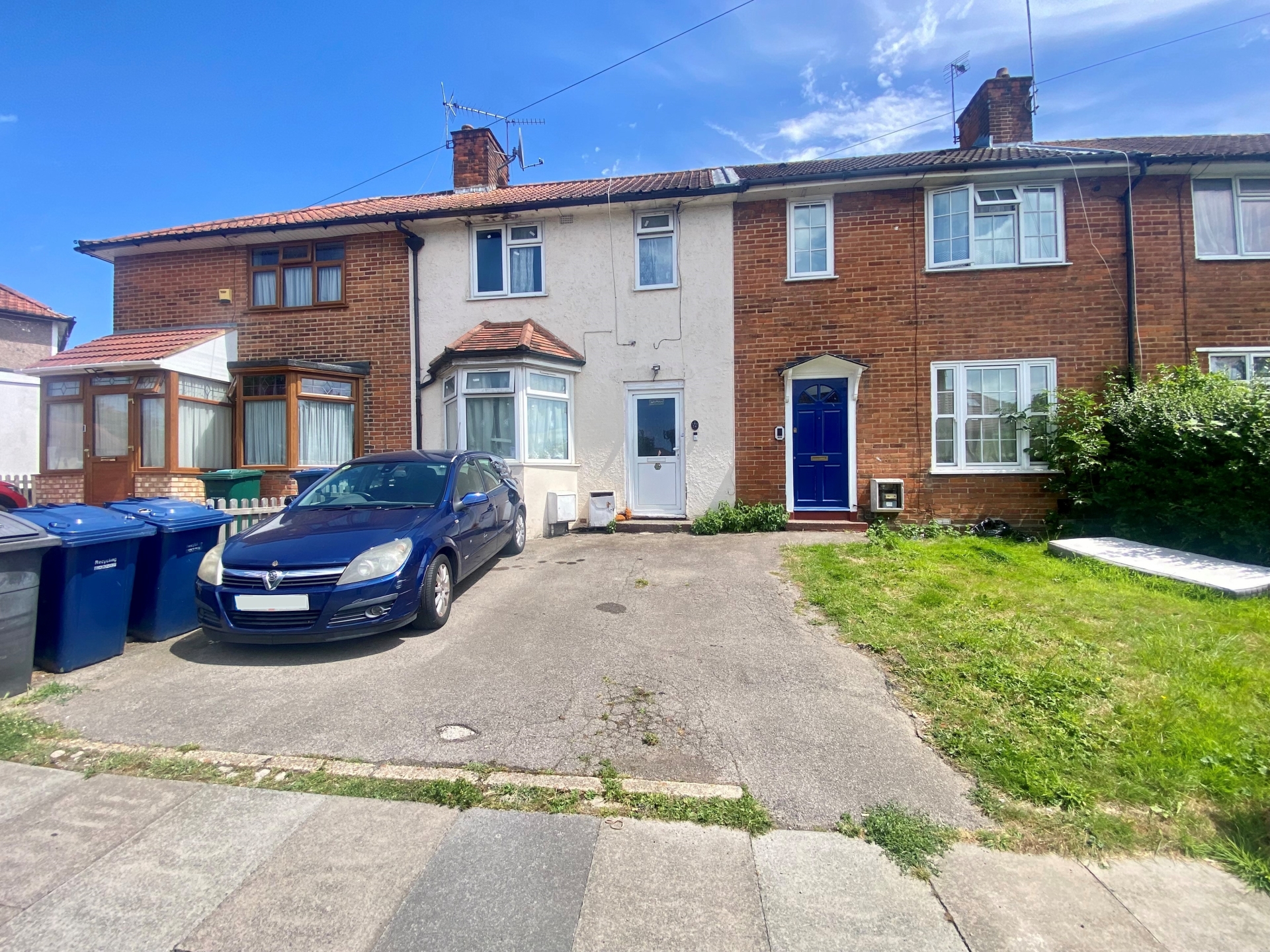 Wenlock Road  Edgware  HA8