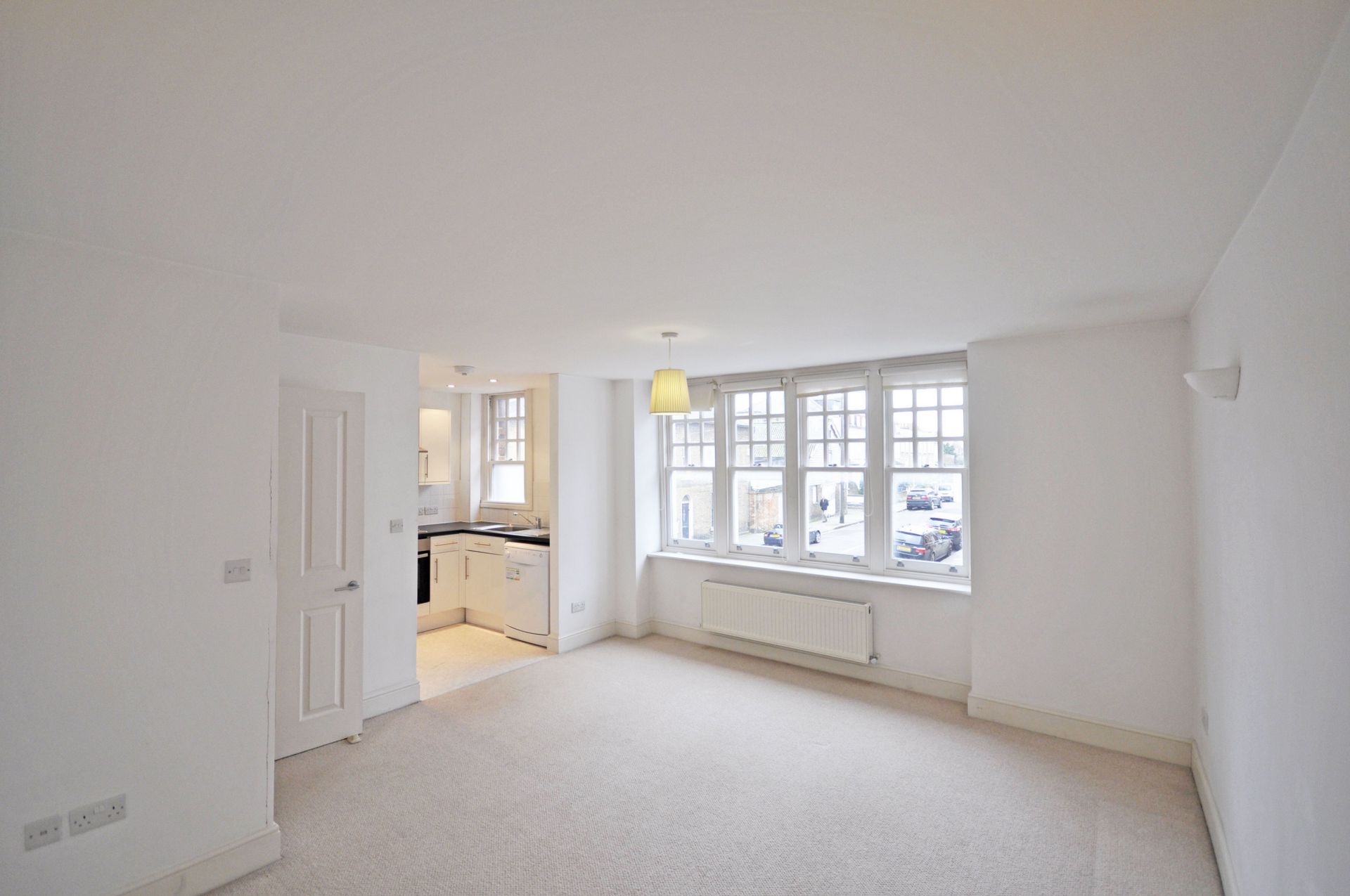Sheen Lane  Mortlake  London  SW14