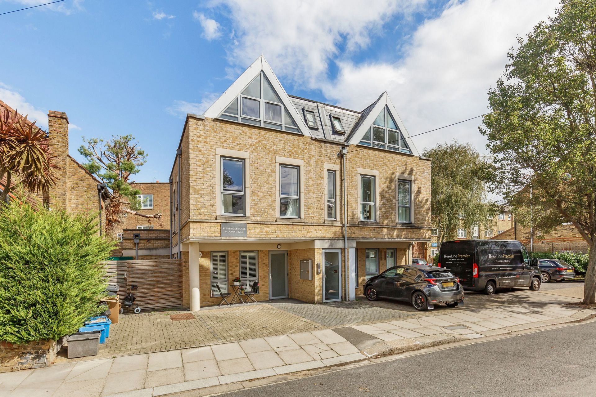Grove Road  Barnes  London  SW13