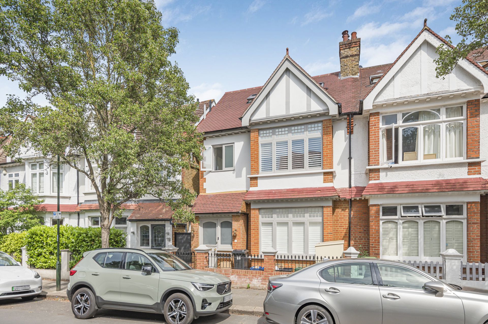 Gilpin Avenue  East Sheen  London  SW14