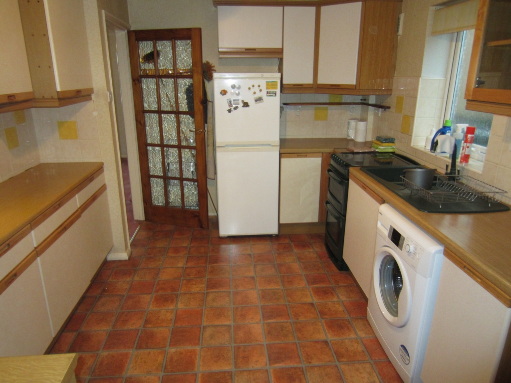 Property For Sale Millbank, Burgess Hill, RH15 3 Bedroom Semi