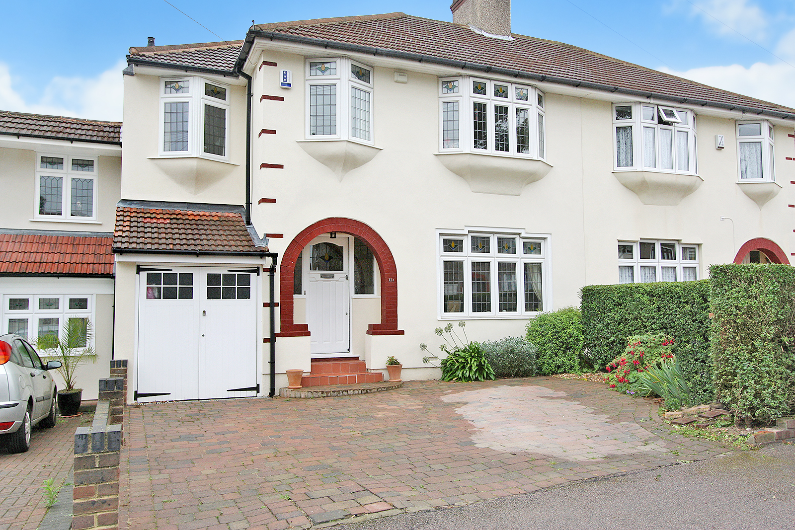 Property For Sale Hollingbourne Avenue, Bexleyheath, DA7 4 Bedroom
