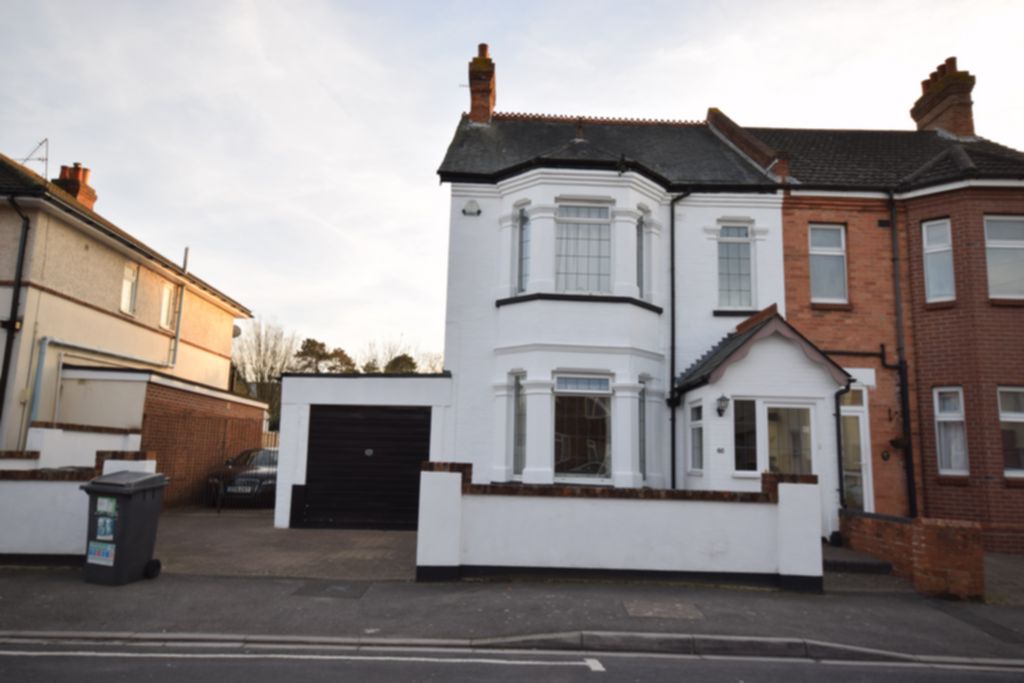 Richmond Wood Road  Charminster  BH8