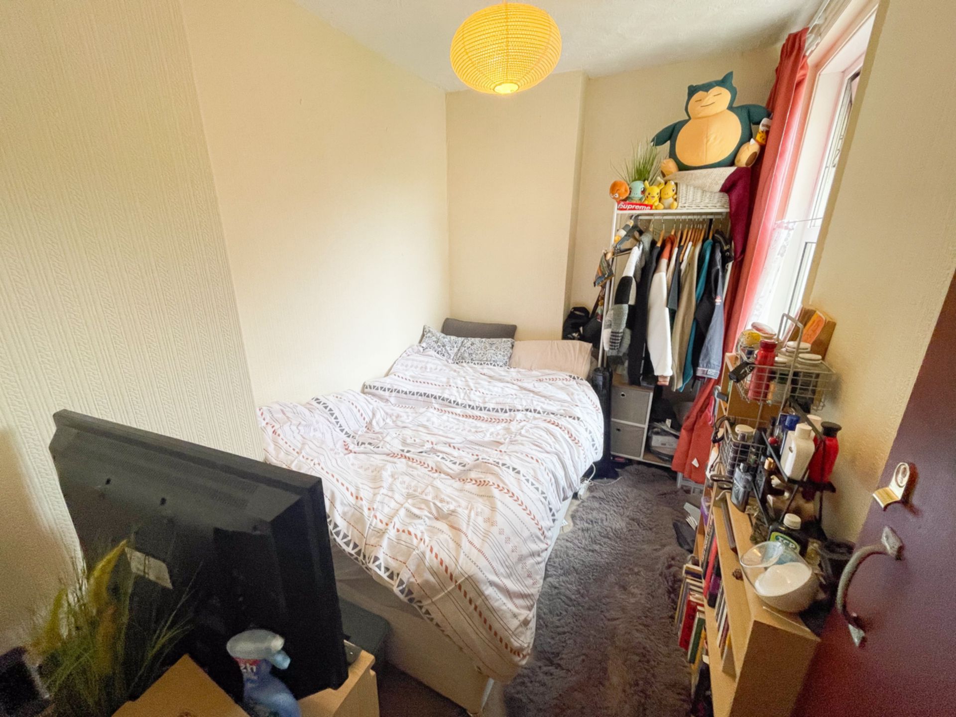 Photo 12