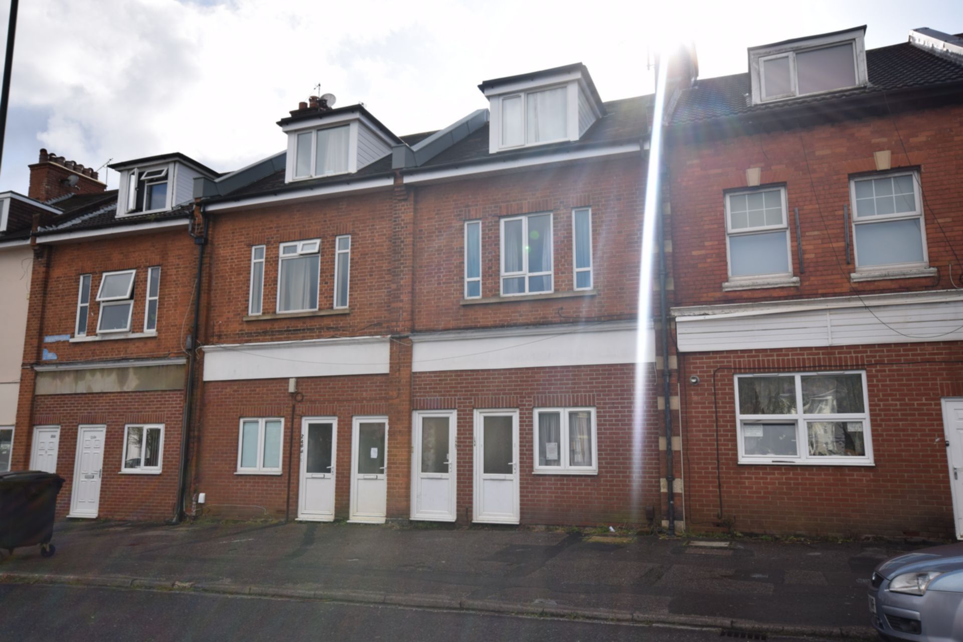 Holdenhurst Road  Springbourne  BH8