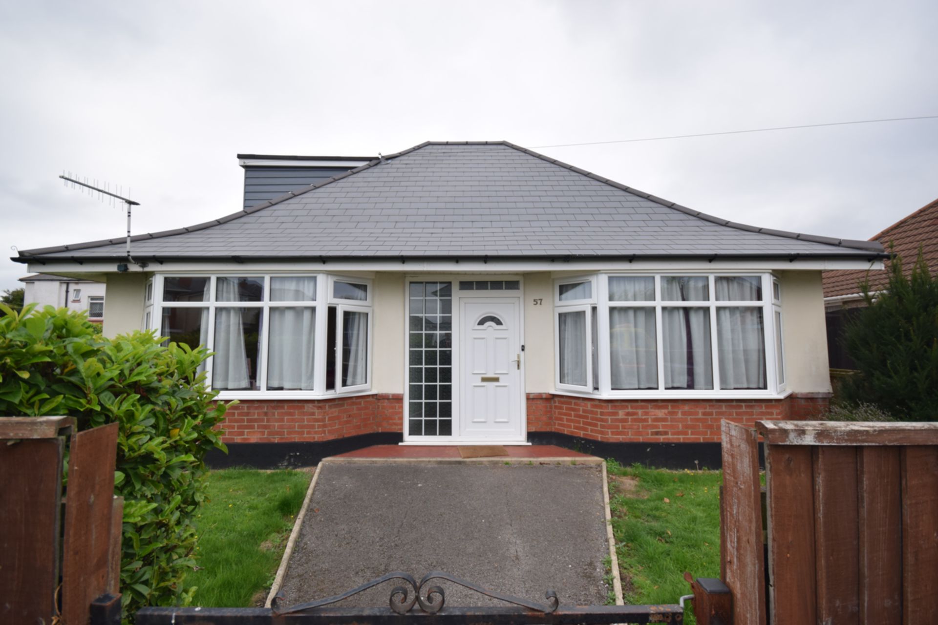 Boundary Road  Ensbury Park  BH10