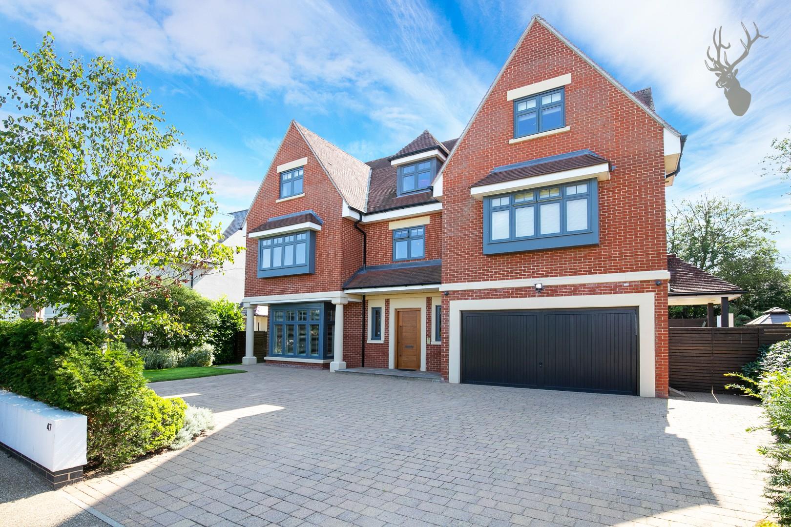 Property For Sale High Road, Chigwell, IG7 6 Bedroom House Detached