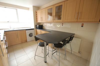 Photo 8, Station Road, Hendon, NW4