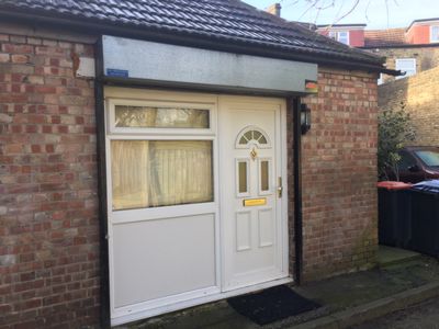 Photo 4, Greyhound Hill, Hendon, NW4
