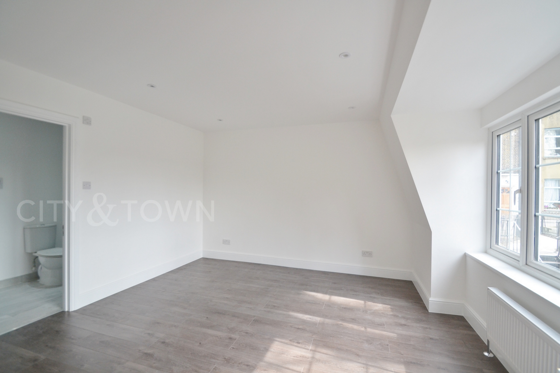 Main bedroom
