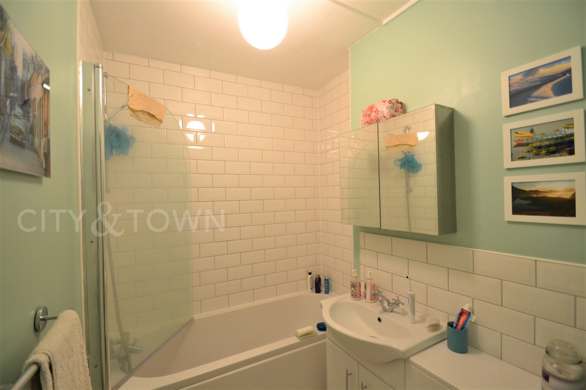 Photo 6