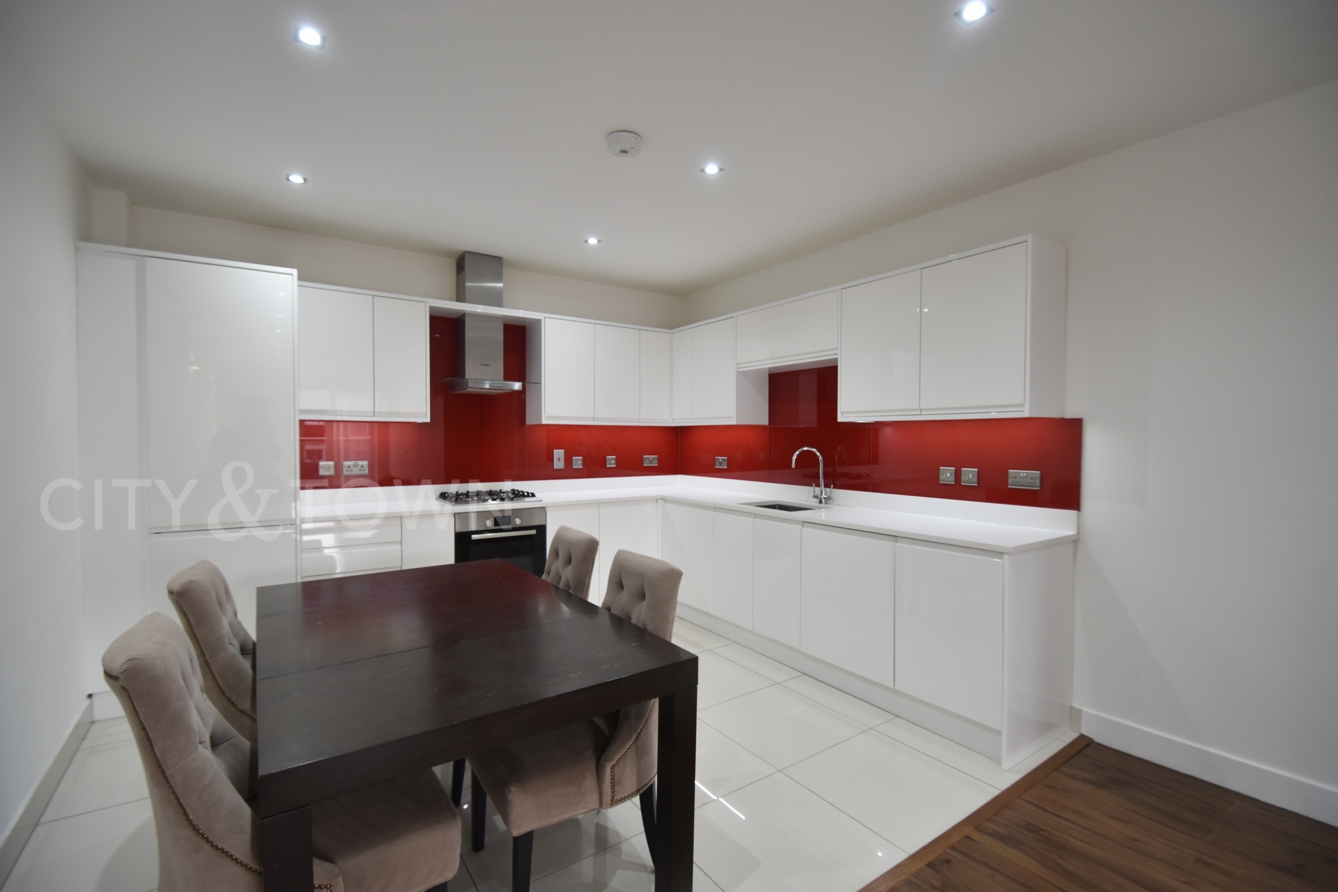 Copperfield Road  Mile End - Limehouse  E3