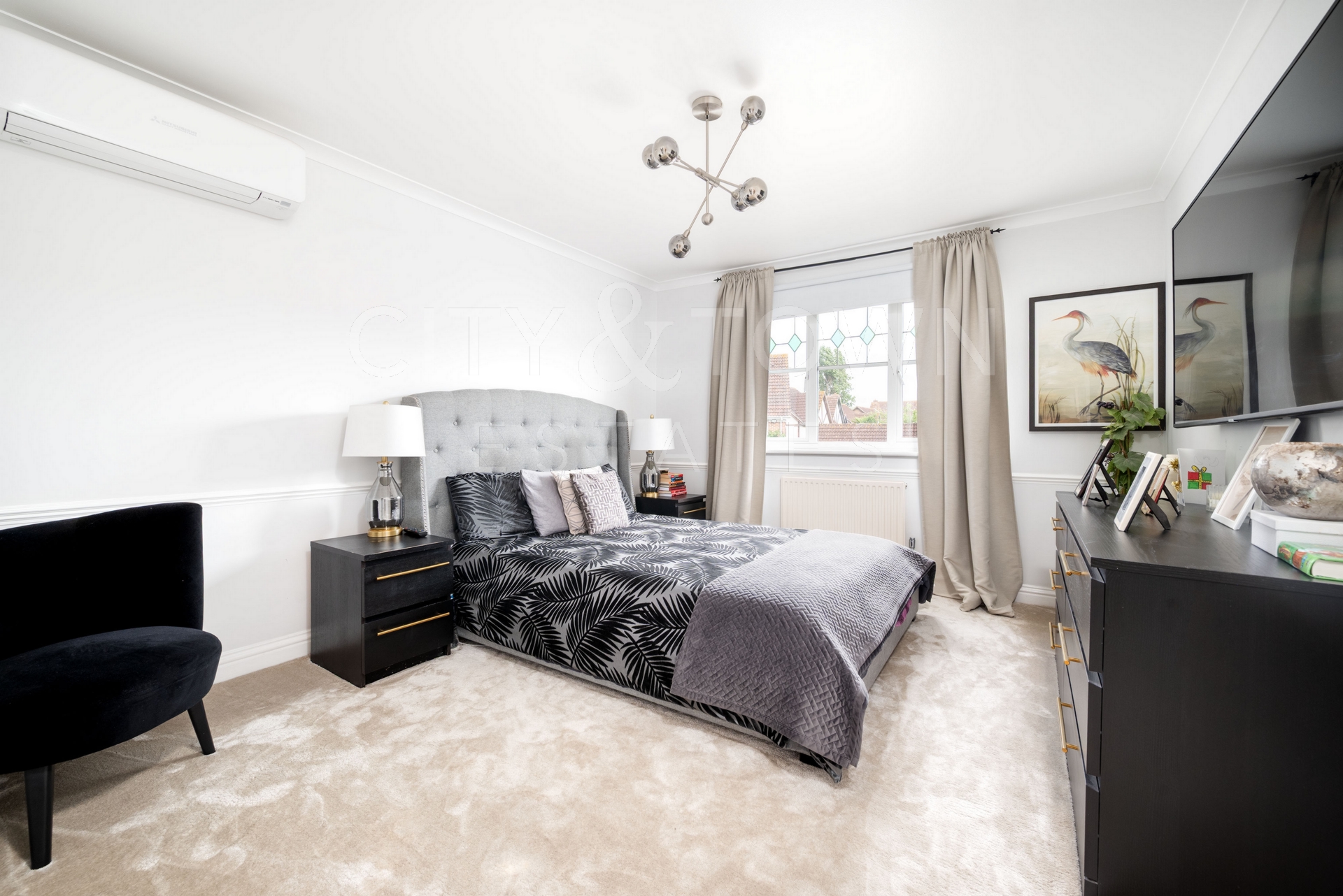Main bedroom