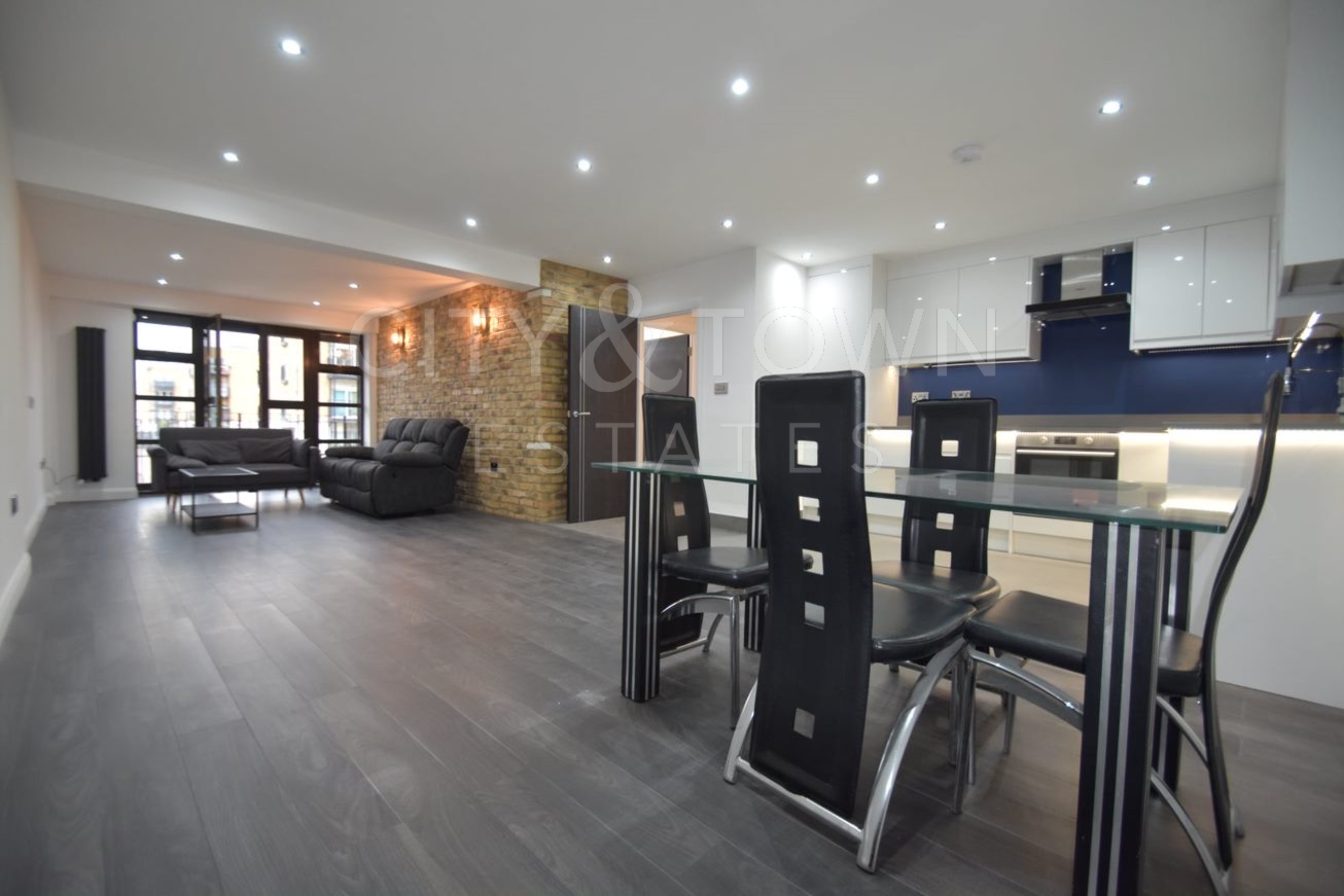 Copperfield Road  Mile End - Limehouse  E3