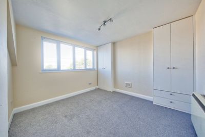 Earlsfield Road  Earlsfield  SW18