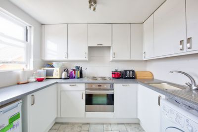 Bloomsbury Place Wandsworth SW18