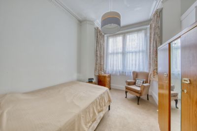 Earlsfield Road  London  SW18