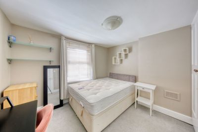 Garratt Lane  Wandsworth  SW18