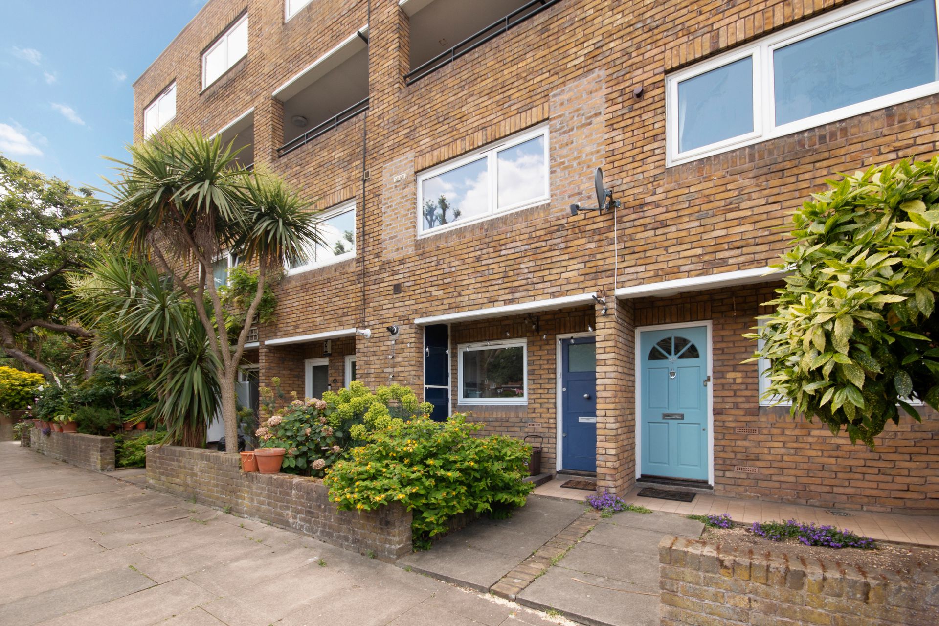 Turenne Close  Wandsworth  SW18