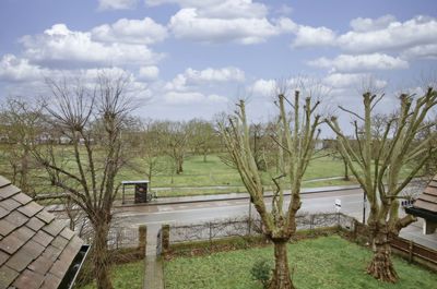 Clapham Common Northside  London  SW4