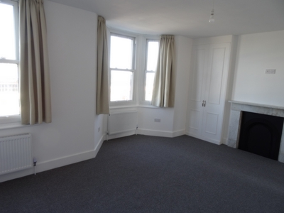 Central Parade  Herne Bay  CT6
