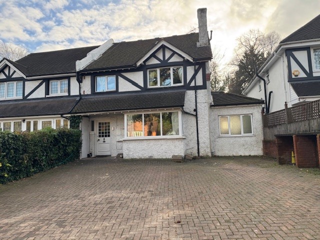 Foxley Lane Purley CR8