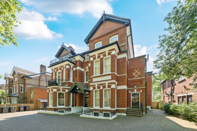 Shepherds Hill  Highgate  N6
