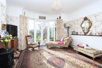 Boston Vale Hanwell W7