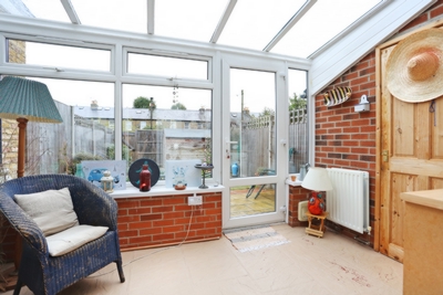 Oaklands Road Hanwell W7