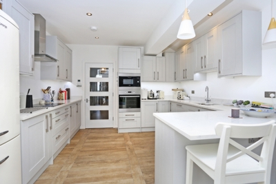 Du Burstow Terrace Hanwell W7