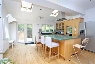 Bellevue Road Ealing W13