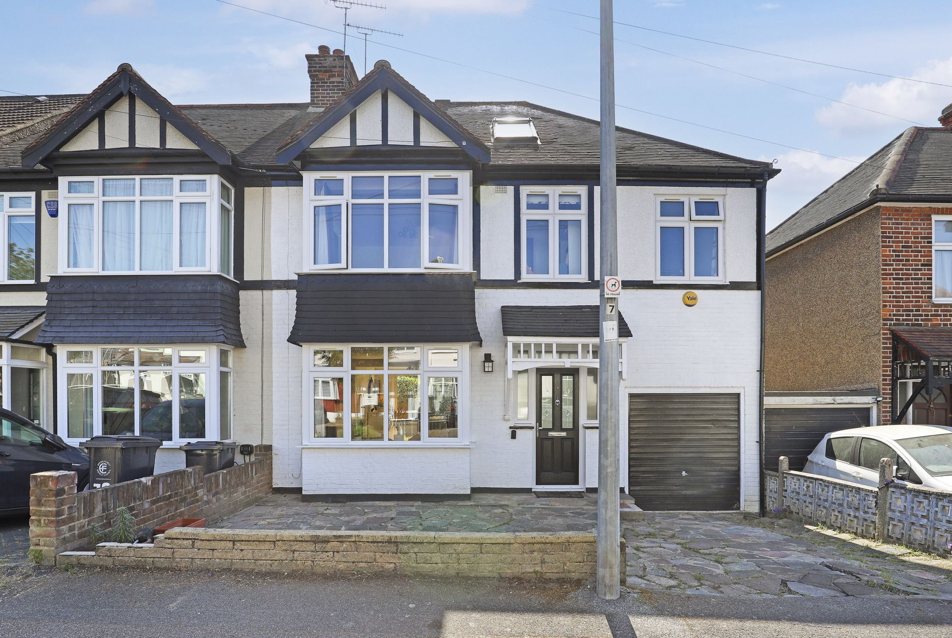 Chestnut Avenue  Buckhurst Hill  IG9