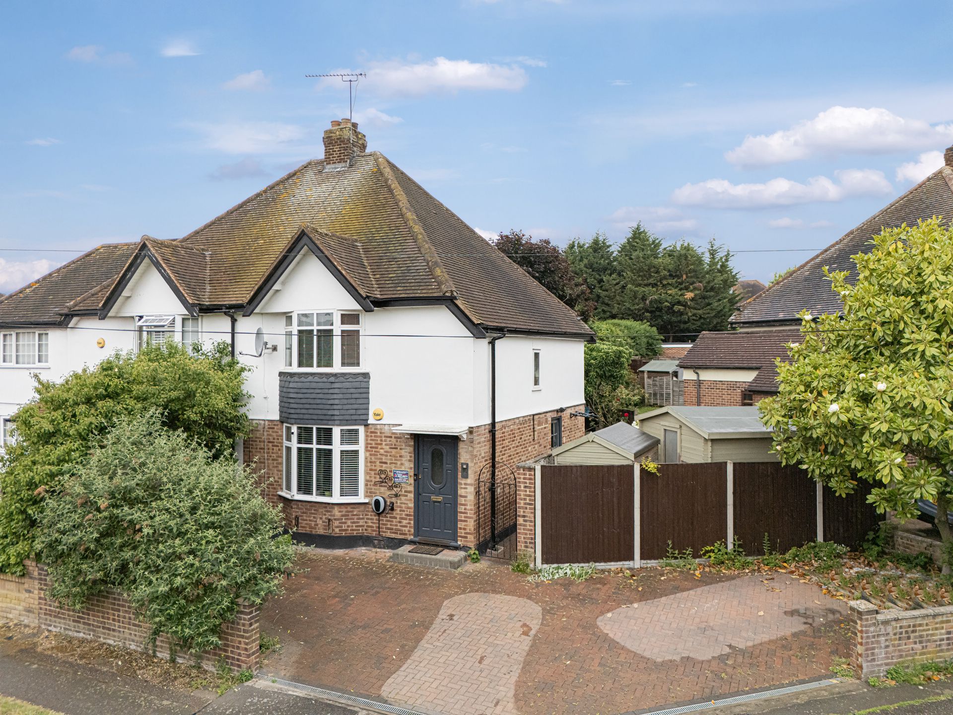 Cascade Close  Buckhurst Hill  IG9