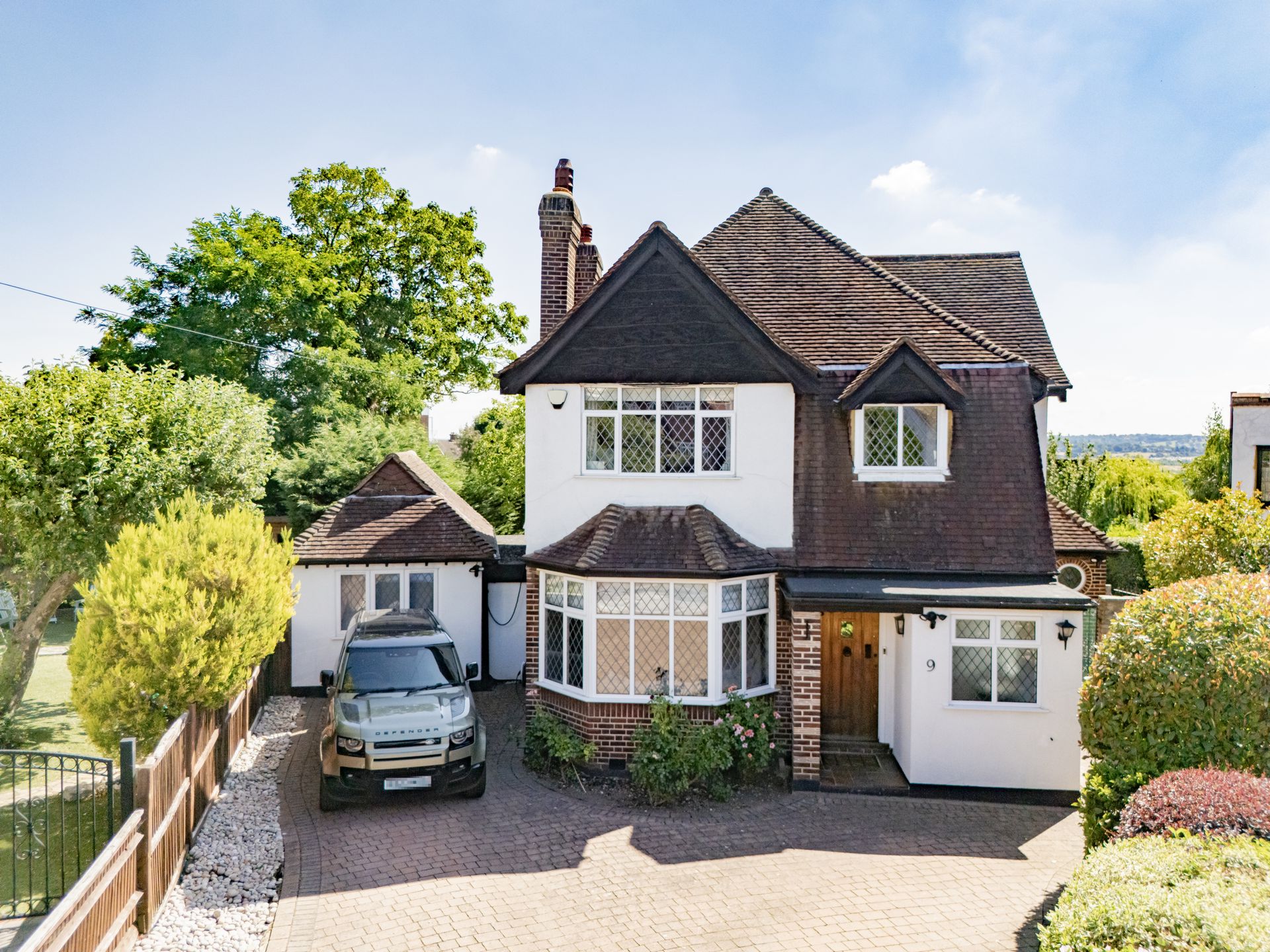 Forest Side  Buckhurst Hill  IG9