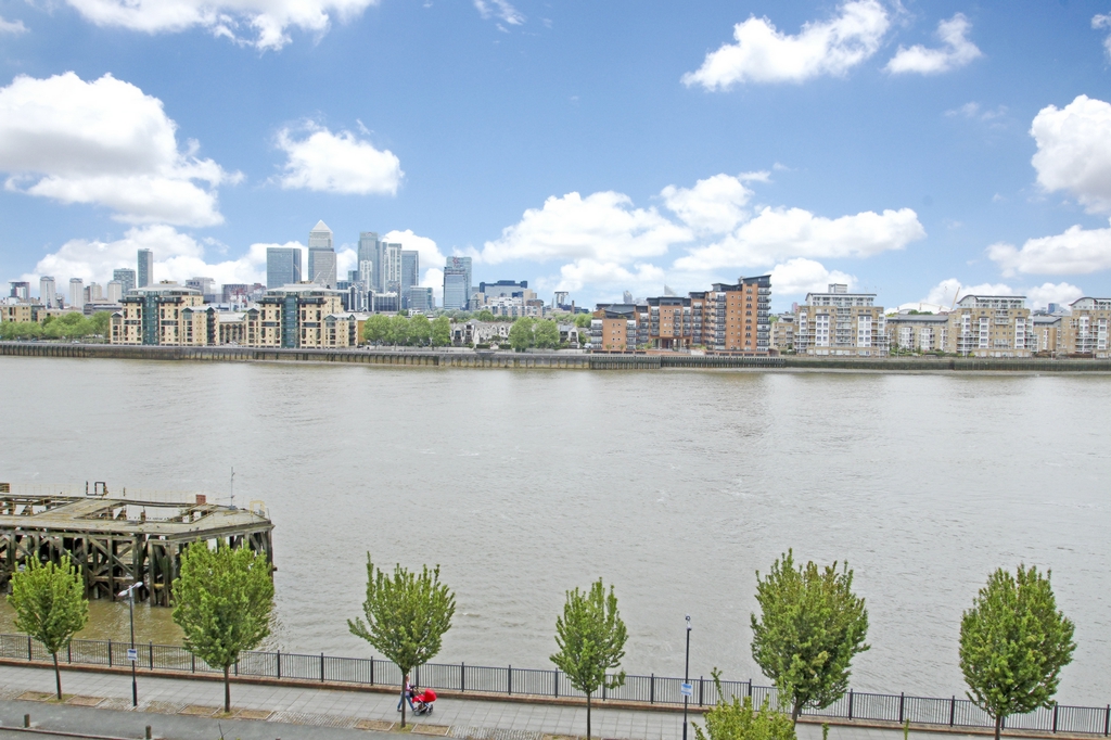 Glaisher Street  London  SE8