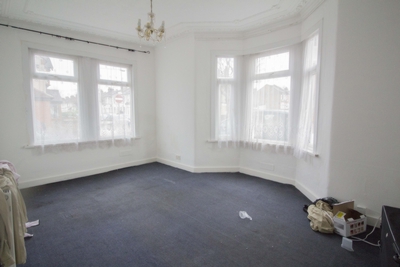 Sheringham Ave Manor Park E12