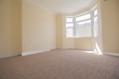 Sheringham Ave Manor Park E12
