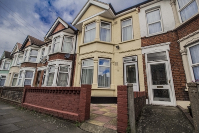 Hickling Road Ilford IG1