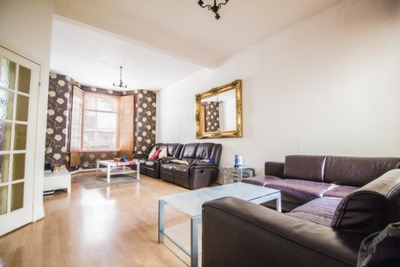 Meanley Road Manor Park E12