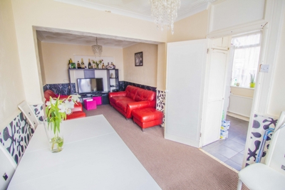 Eastern Avenue Romford RM1