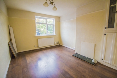 Grantham Gardens Chadwell Heath RM6