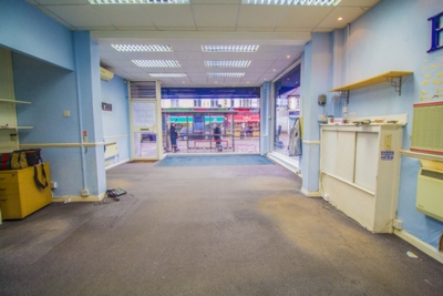 High Road Chadwell Heath RM6