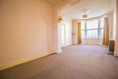 Kenneth Road Chadwell Heath RM6
