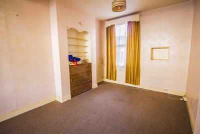 Kenneth Road Chadwell Heath RM6