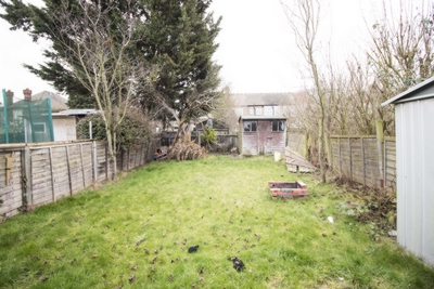 Hurstbourne Garden Barking IG11