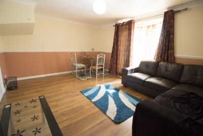 Henry Addlington Close Beckton E6