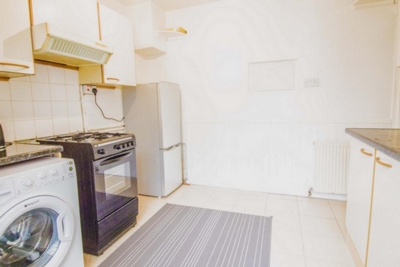 Highgrove Dagenham RM8